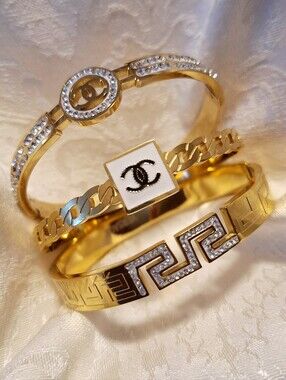 LOGO BANGLE SET OF THREE (3) - NEW